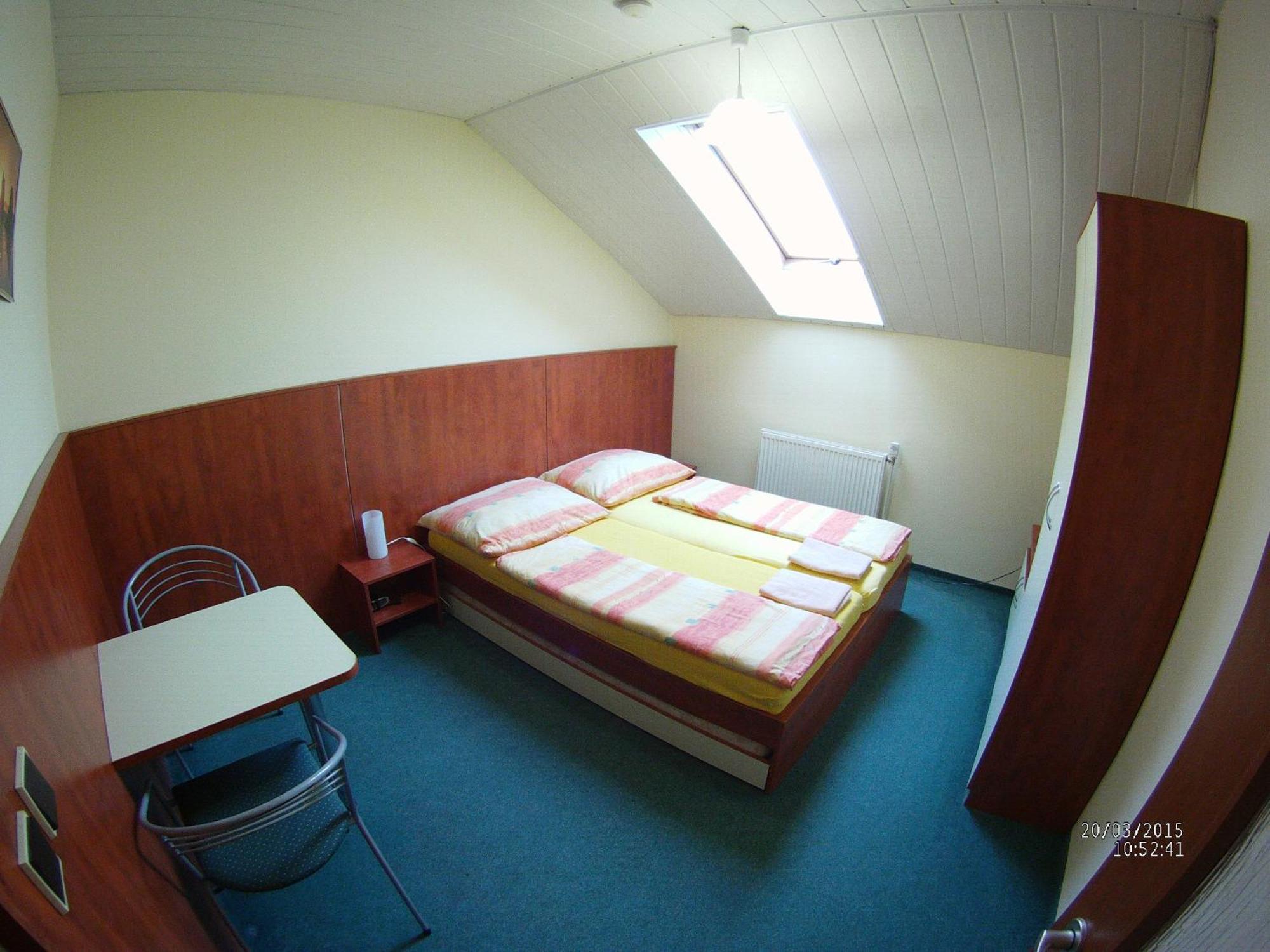 Penzion Kaplna Zimmer foto